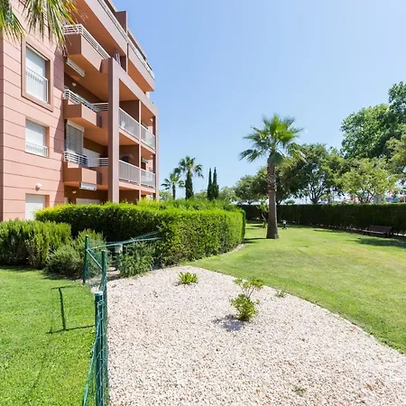 Litoralmar Beachfront Апартаменты *