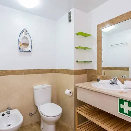 Litoralmar Beachfront Apartment *