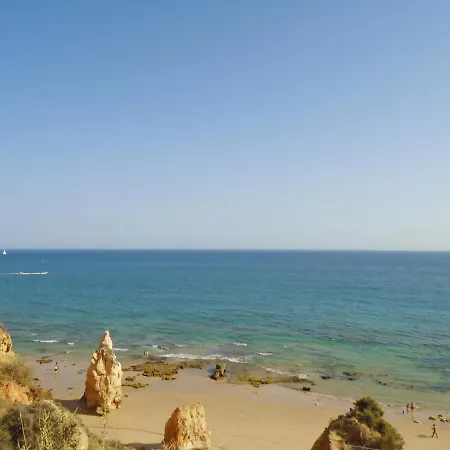 Litoralmar Beachfront Apartment *